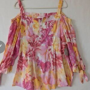 Juniper + Lime Beautiful Off Shoulder Blouse.  NEW!